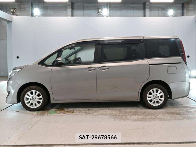 Toyota NOAH 2020 8683158-4