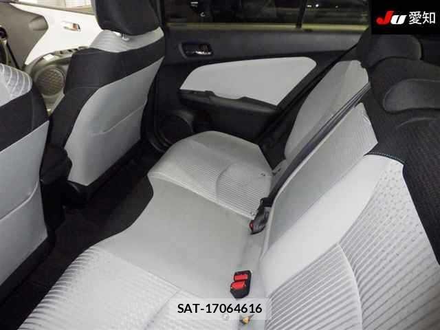 Toyota PRIUS 2016 8911302-4