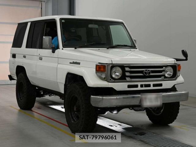 Toyota LAND CRUISER 2003 8667484-5