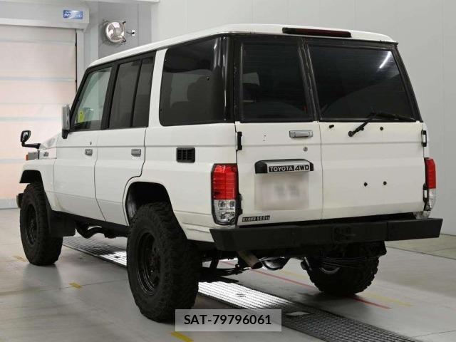 Toyota LAND CRUISER 2003 8667484-6
