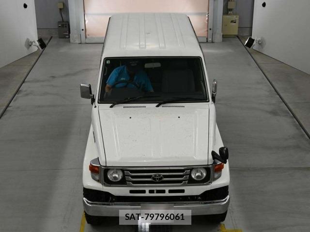 Toyota LAND CRUISER 2003 8667484-7