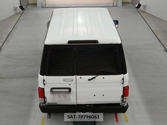 Toyota LAND CRUISER 2003 8667484-8