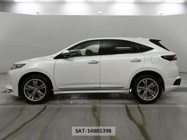 Toyota HARRIER 2018 8935987-4