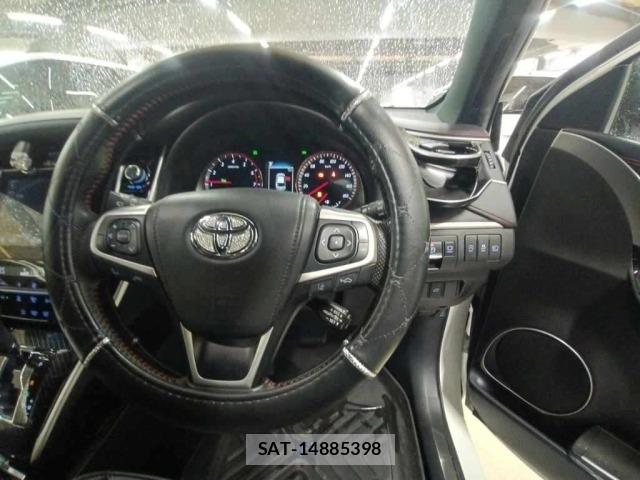 Toyota HARRIER 2018 8935987-9