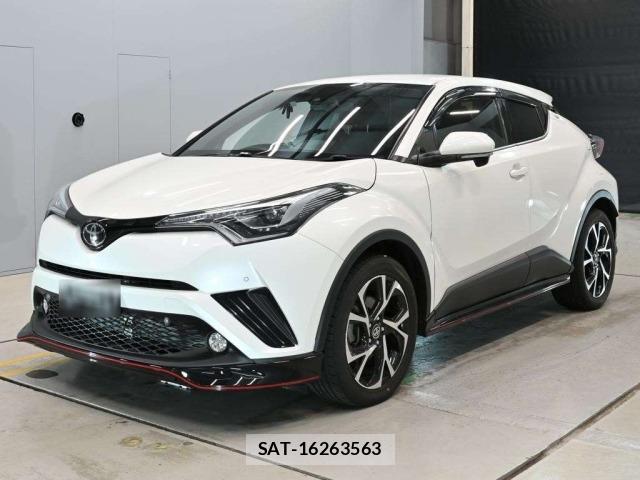 Toyota C-HR 2017 8684290-0