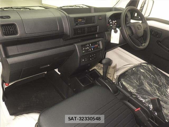 Daihatsu HIJET TRUCK 2026 8731504-4
