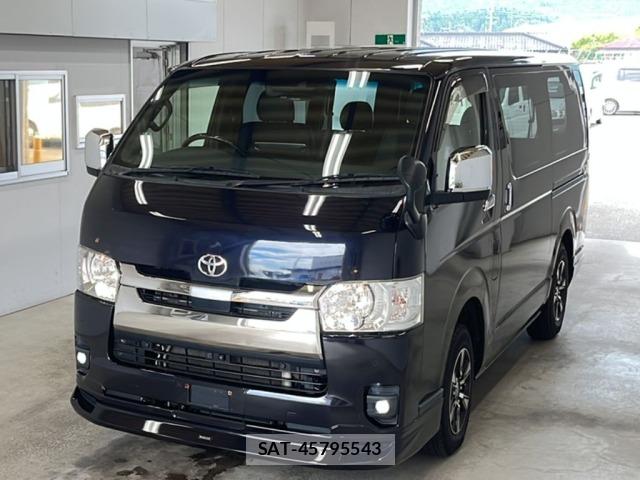 Toyota HIACE VAN 2022 8811130-0