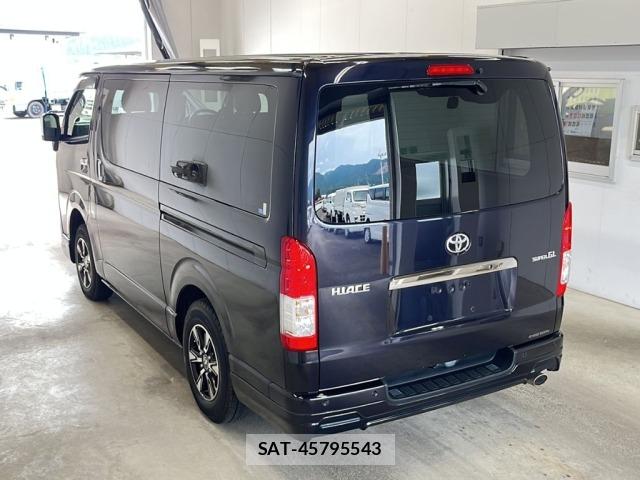 Toyota HIACE VAN 2022 8811130-5