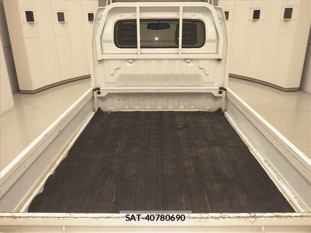 Suzuki CARRY TRUCK 2005 8679720-7