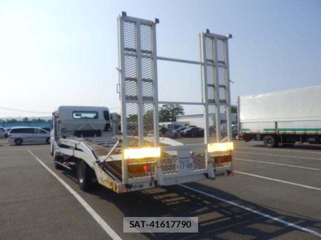 Mitsubishi CANTER 2017 8687190-1