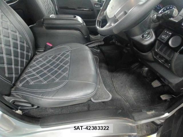 Toyota HIACE VAN 2014 8697470-10