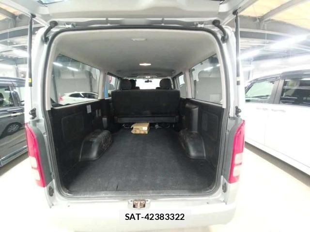 Toyota HIACE VAN 2014 8697470-11
