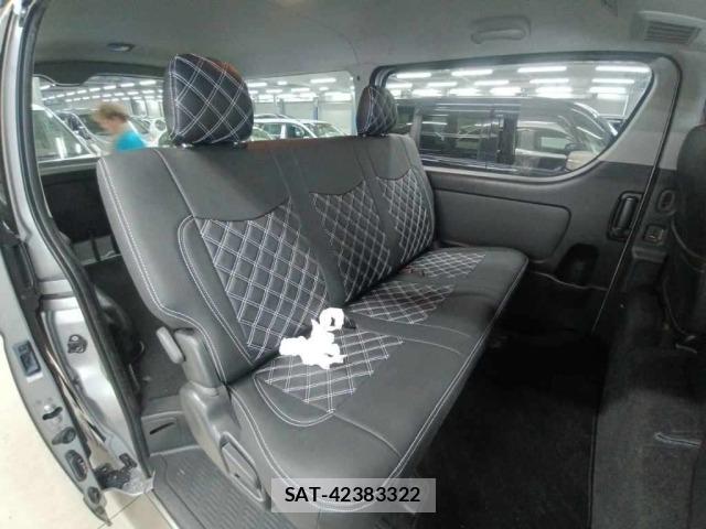 Toyota HIACE VAN 2014 8697470-12