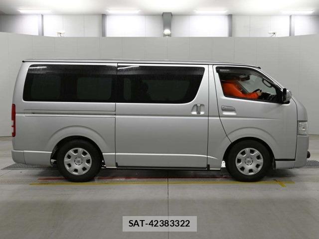 Toyota HIACE VAN 2014 8697470-3