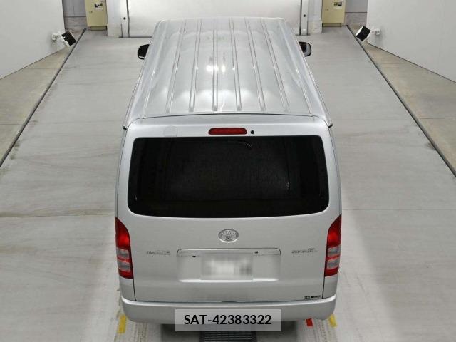 Toyota HIACE VAN 2014 8697470-8