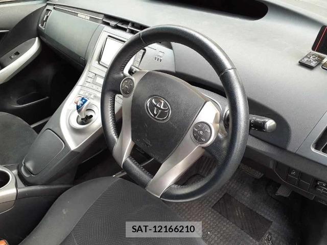 Toyota PRIUS 2015 8911264-9