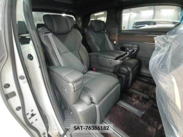 Toyota ALPHARD 2025 8906180-12