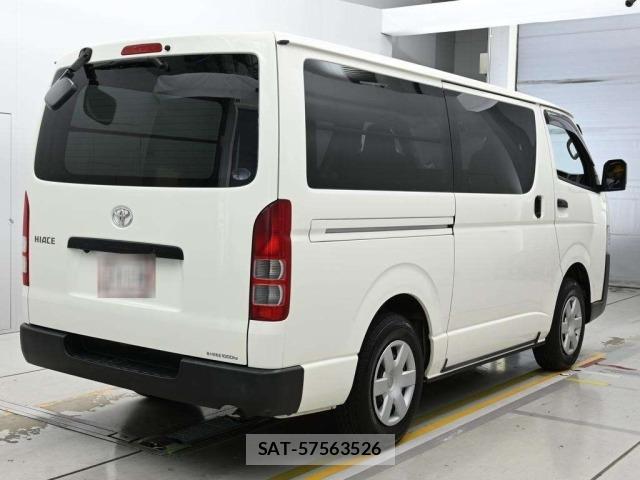Toyota HIACE VAN 2021 8910219-1