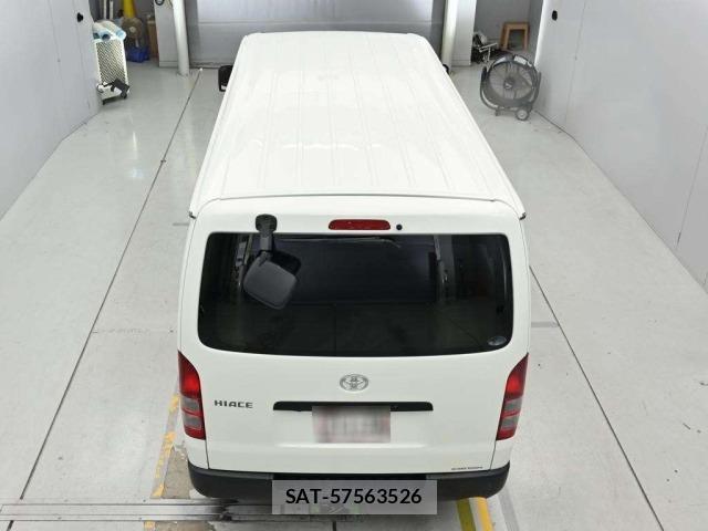 Toyota HIACE VAN 2021 8910219-8