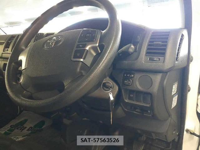 Toyota HIACE VAN 2021 8910219-9