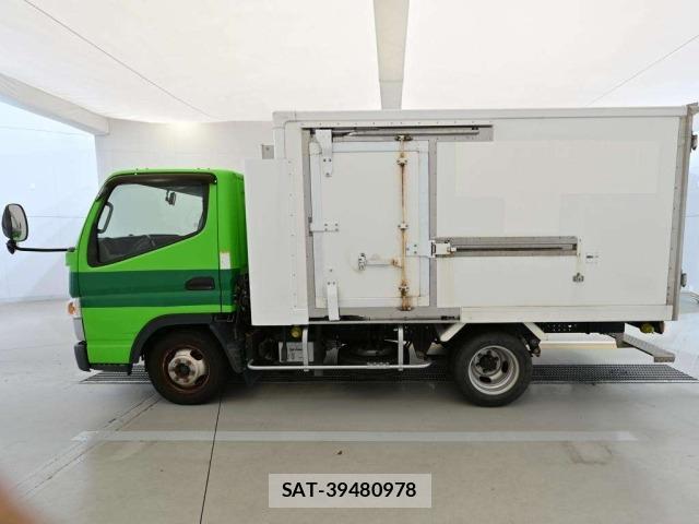 Mitsubishi CANTER 2017 8808207-4
