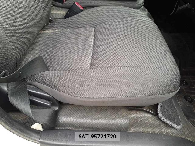 Toyota HIACE VAN 2014 8697531-10