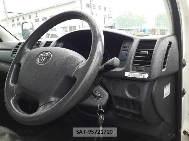 Toyota HIACE VAN 2014 8697531-9