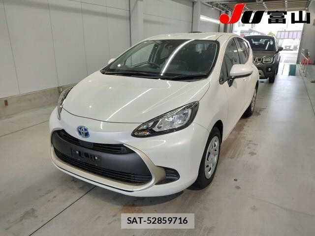 Toyota AQUA 2024 8862381-4