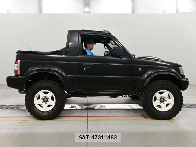 Mitsubishi PAJERO 1998 8689029-3