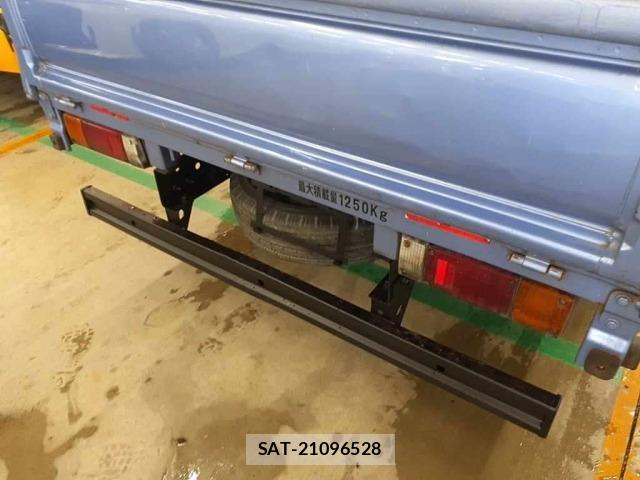 Nissan ATLAS 2018 8800564-11