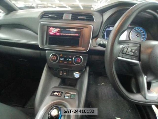 Nissan LEAF 2026 8863220-11