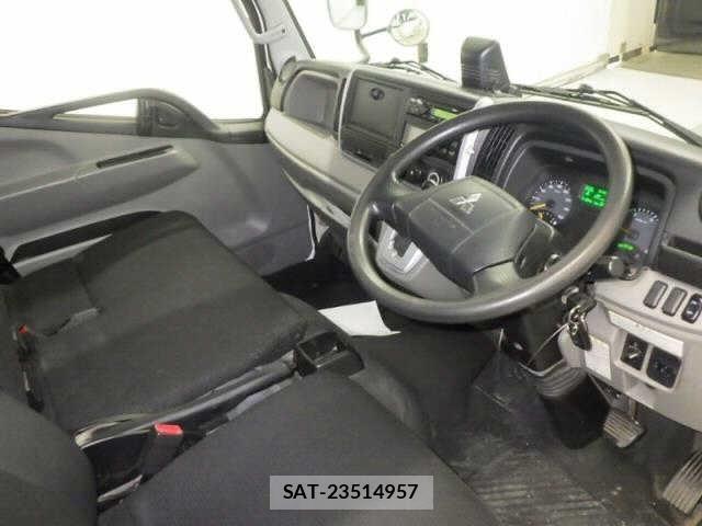 Mitsubishi CANTER 2020 8952774-3