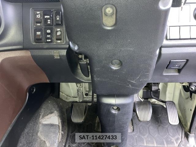 Hino PROFIA 2018 8825617-4