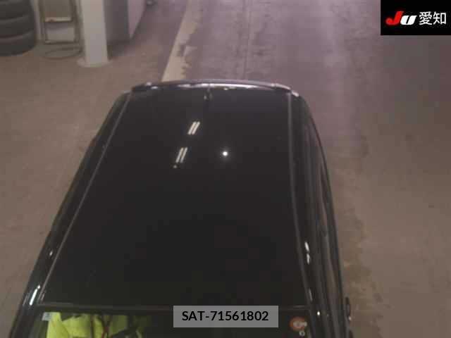Toyota ISIS 2014 8707647-9