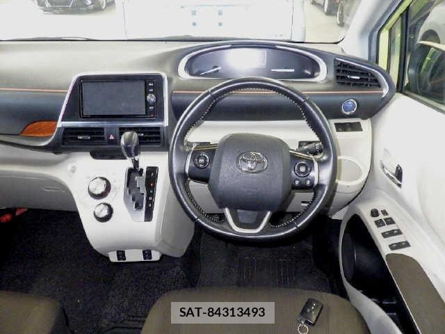 Toyota SIENTA 2016 8902900-3