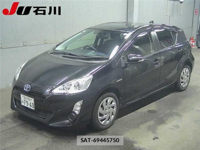 Toyota AQUA 2015 8862380-0