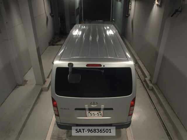 Toyota HIACE VAN 2006 8677701-7