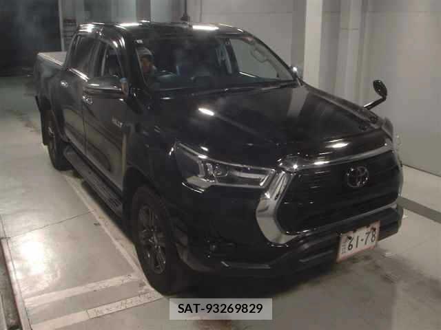 Toyota HILUX 2023 8762909-0