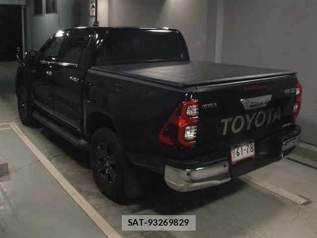 Toyota HILUX 2023 8762909-1