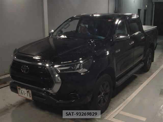 Toyota HILUX 2023 8762909-4