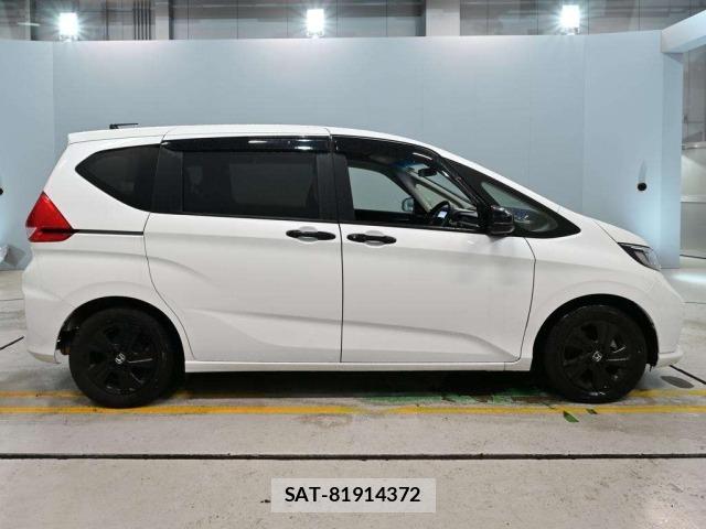 Honda FREED 2023 8775256-3