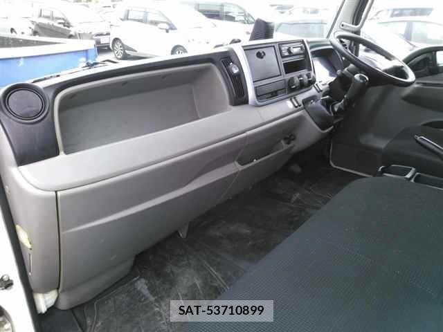 Nissan ATLAS 2020 8762370-6