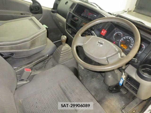 Nissan ATLAS 2008 8712636-3