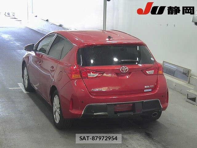 Toyota AURIS 2014 8885032-1