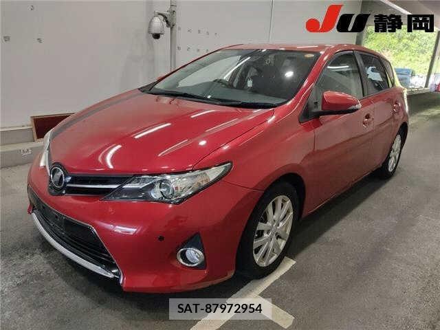 Toyota AURIS 2014 8885032-4