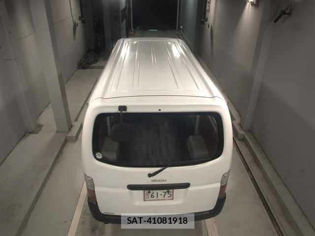 Isuzu COMO 2008 8837978-7
