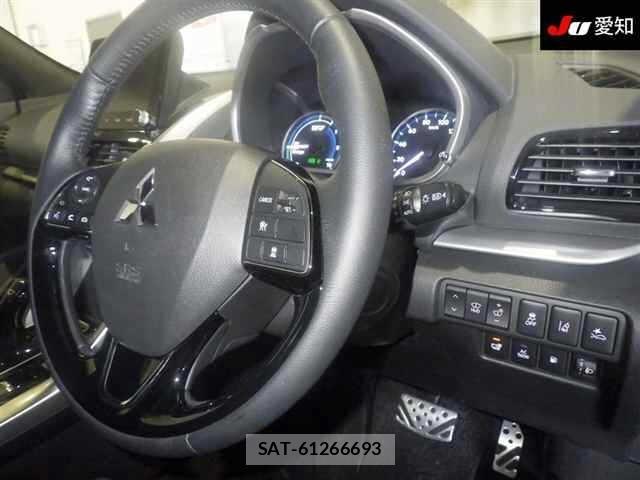 Mitsubishi ECLIPSE CROSS 2021 8864448-5