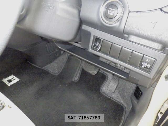 Suzuki LAPIN 2012 8811051-6