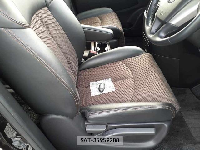 Nissan ELGRAND 2013 8908926-10