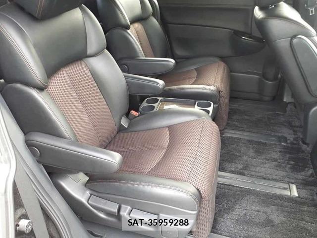 Nissan ELGRAND 2013 8908926-12